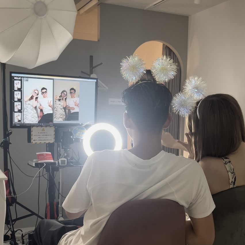 2. 16:30　「photo by magic」で記念日フォト撮影