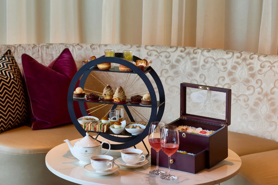 THE KAHALA HOTEL & RESORT YOKOHAMA THE KAHALA LOUNGE THE KAHALA Afternoon Tea