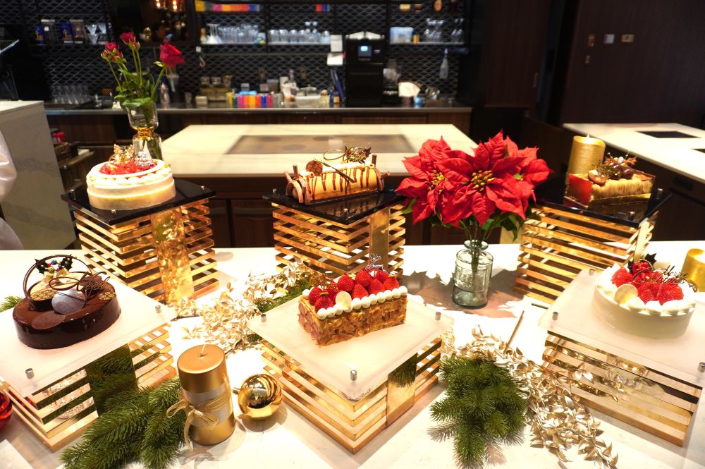 横浜ベイシェラトン ホテル＆タワーズの新ペストリーシェフが手がける初のクリスマスケーキを実食レポート！