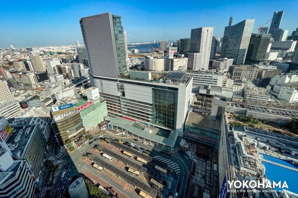 ベイ・ビューからは横浜駅や再開発の進む新高島エリアの景色が一望できます
