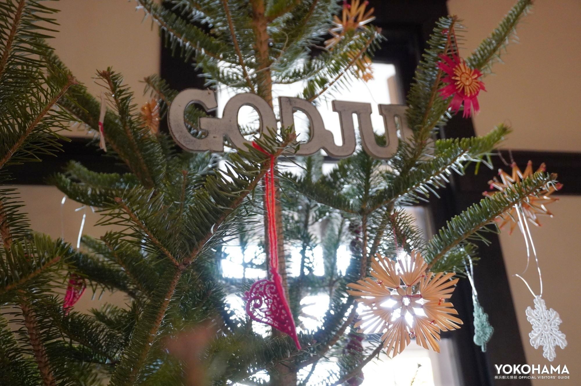 ツリーには温かみのあるフェルトや木製のオーナメント