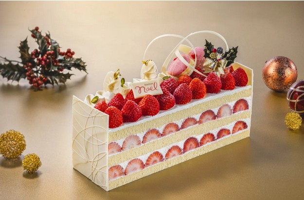 テーブルが華やぐ「あまおう苺のショートケーキ」　写真提供：横浜ベイシェラトン ホテル＆タワーズ