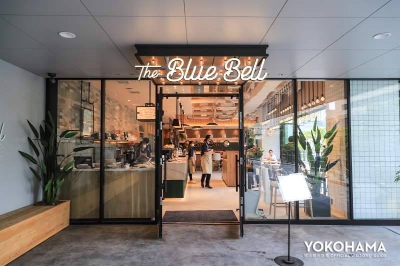 The Blue Bellの店舗入口