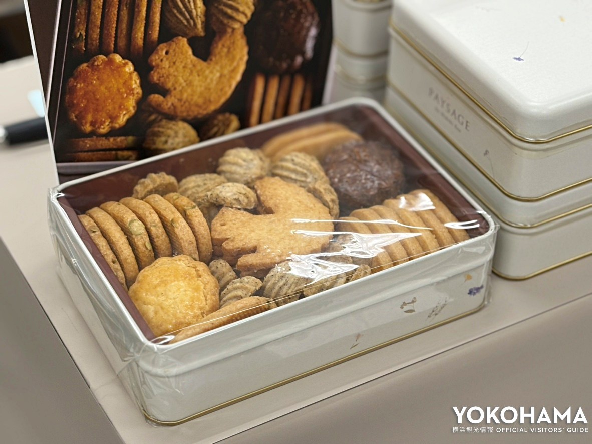 「ペイサージュ」のクッキー缶