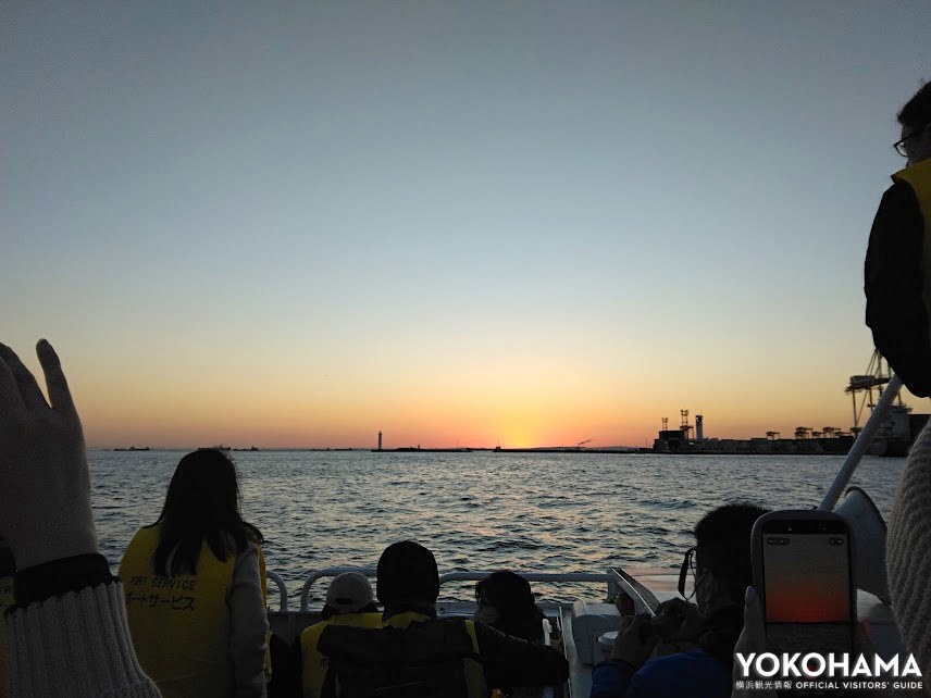 日の出を待つ様子