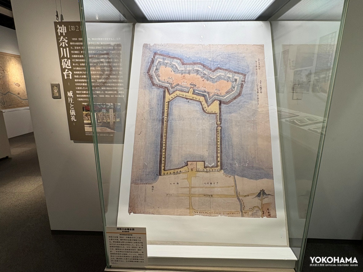 現在の東神奈川駅からほど近い神奈川台場の全図。幕末に造られた神奈川台場は勝海舟による設計で、「コウモリ台場」とも呼ばれるその由来(形状)がよくわかる図面。