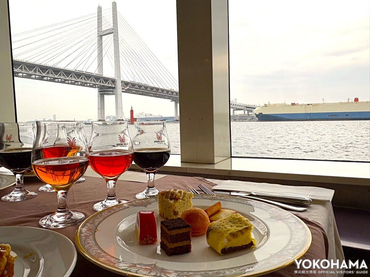 横浜の景色を楽しみながらクルーズ(写真は実際の盛り付けと異なる)