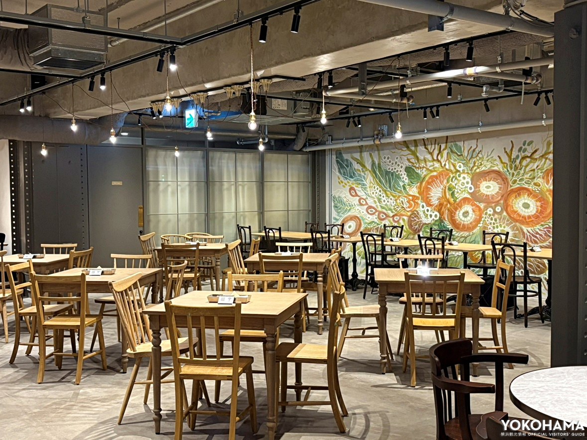 ゆったりしたオールデイダイニング