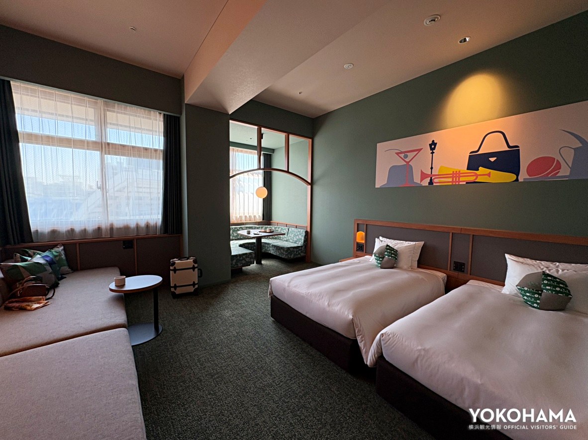 旧市会棟本会議場の緑色の絨毯や議場の椅子から着想を得た緑のお部屋