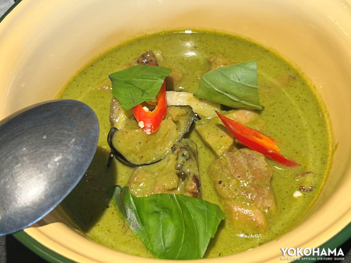 コクが深いグリーンカレーも