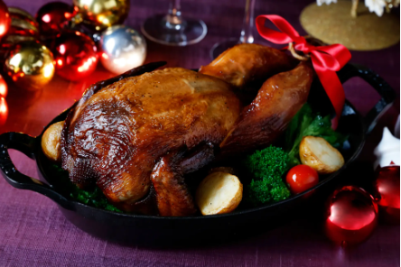 重慶飯店　初の試み 聖夜を彩る「クリスマスチキン」をテイクアウト限定12/23(火)から販売！