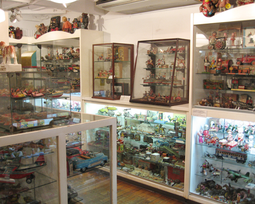 ブリキのおもちゃ博物館 | 異国情緒あふれる横浜山手「港の見える丘公園」周辺