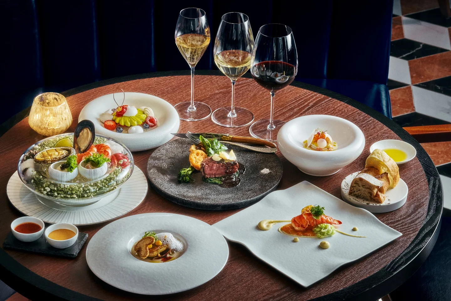 ヒルトン横浜 Ocean Milano Seafood & Roast Beef 「クリスマス限定ディナーコース」