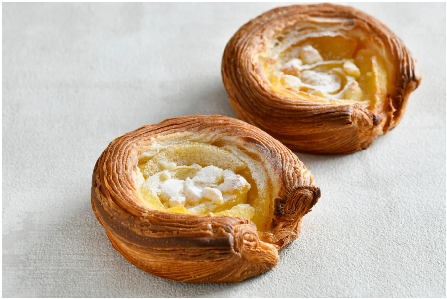 ホテルニューグランド ベーカリー工房新商品「ガレット・ポム」　