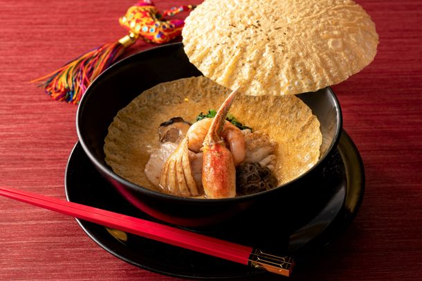 新年の幕開けを祝う開運メニュー「元寶麺(ゲンポウメン)」の特別ランチコース