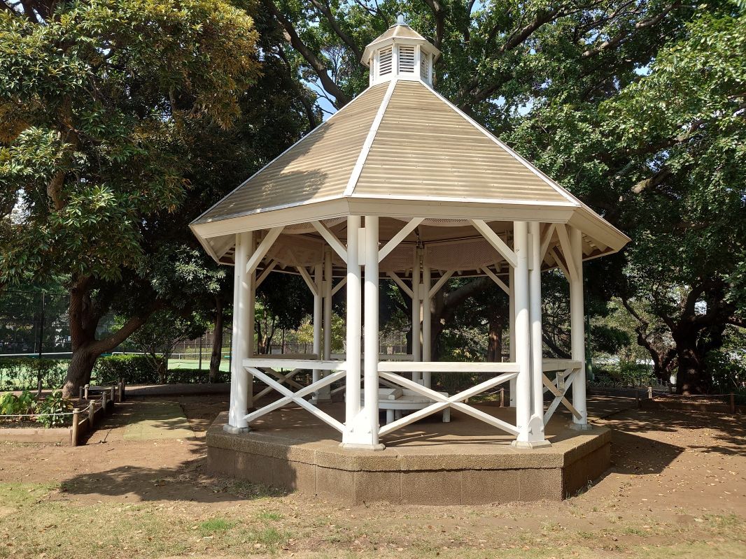 横浜シティガイド協会　まち歩き「幕末の外国人遊歩新道に沿って　本牧・和田山口から山手居留地へ」