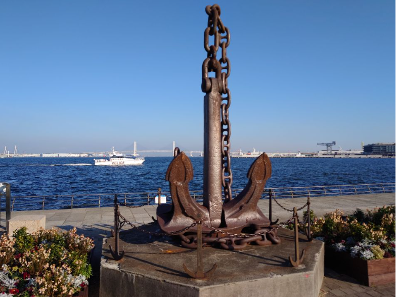 まち歩き「みなとみらいの海へ」