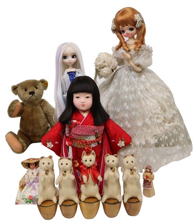 横浜人形の家コレクション展「世界の子どもたちが遊んだ人形たち～見て・さわって・体験して～」