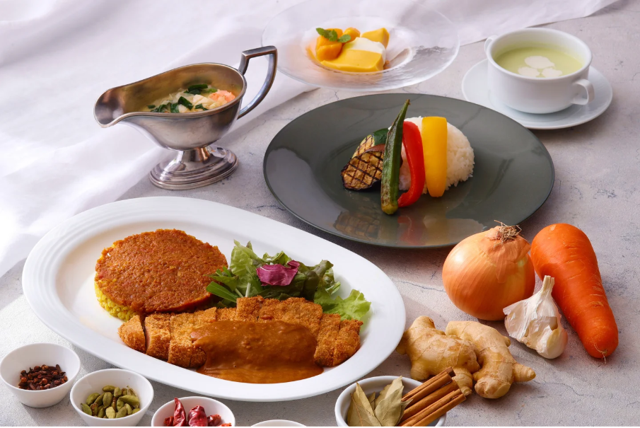 ホテルニューグランド「夏のカレーフェア」
