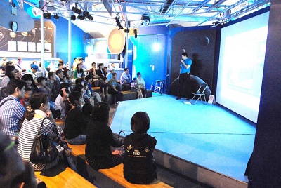 ウィークエンドレクチャー「いくぞ!宇宙のはてまで」