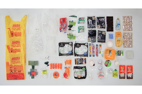 ポート・ジャーニー・プロジェクト OUR PLASTIC 展
