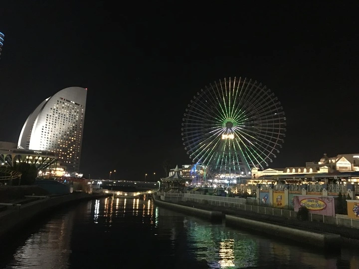 横浜みなとみらい 大観覧車コスモクロック21 クリスマス限定イルミネーション 公式 横浜市観光情報サイト Yokohama Official Visitors Guide